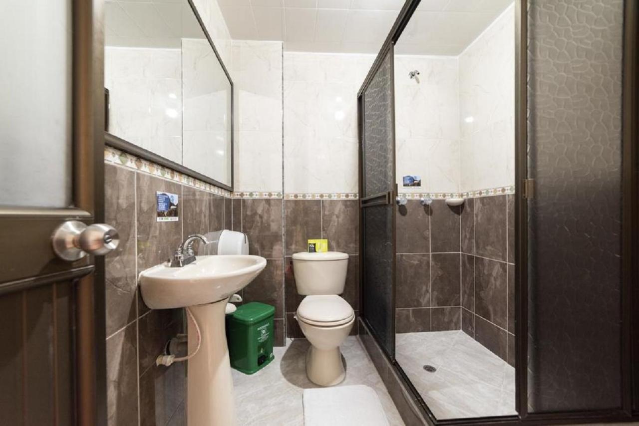 Hotel Ejecutivo 63 In Bogotá Dış mekan fotoğraf
